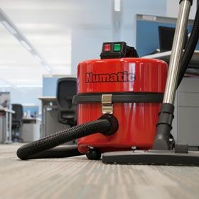 Commercial Vacuum Cleaners