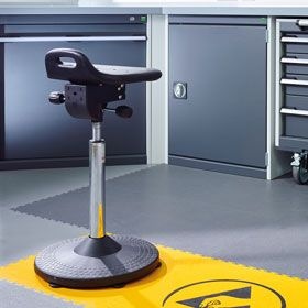 Bott Workshop Seating